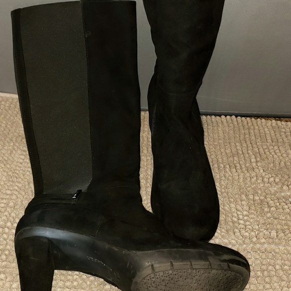 Boots - Picture 8 of 8